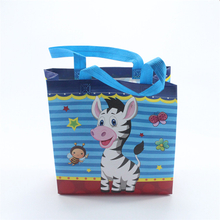 Lovely Non Woven Handbag Design for Girl