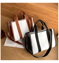 2025 High Quality Unique Stylish Design Women Handbag Purses Square New Treandy Women Canvas Tote Lifestyle Bag WIth Pattern 