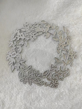 Custom flower folder gift-card carbon steel cutting dies from China Supplier