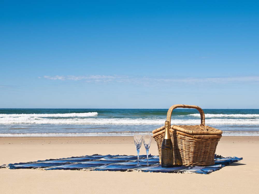 BEACH PACKING LIST TIPS